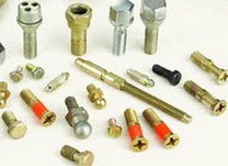 汽車用的非標(biāo)螺絲緊固件使用性能