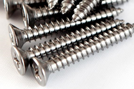 自攻螺釘要先打孔嗎？由使用條件而定！