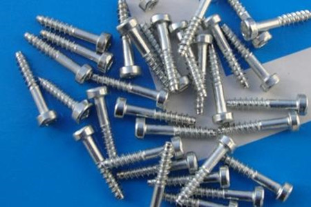 如何判斷一個(gè)三角螺釘廠家是否靠譜？看這六方面！