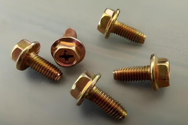 三角螺釘沒工具怎么拆？掌握這幾個(gè)妙招！